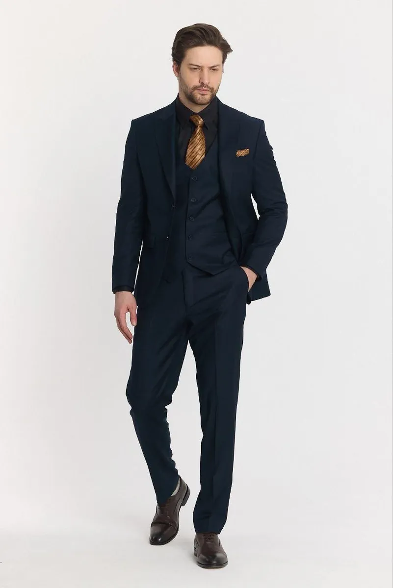 Mark Morente premium men's three-piece suit manufacturing