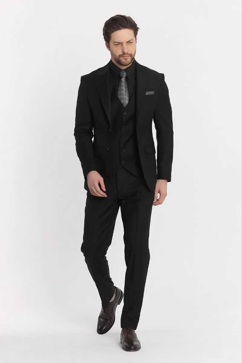 Black Three-Piece Men's Suit with Peak Lapel – Three Piece Suit by Mark Morente